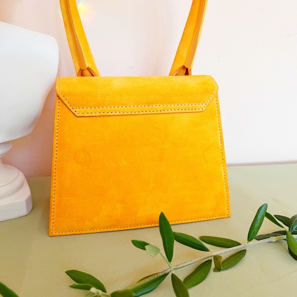 JACQUEMUS Le Chiquito Moyen Bag in Orange Suede - Picture 3 of 9
